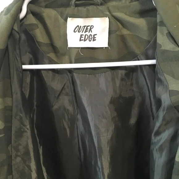 Outer Edge Women's Green Camouflage Utility Jacket - Picture 3 of 3